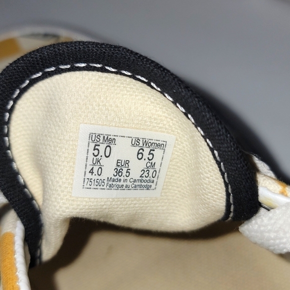 VANS in Checkered Gold, Men's 5, Women's 6.5. GUC - Picture 7 of 8